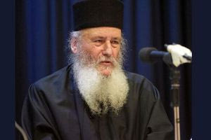 Εκοιμήθη ο Γέροντας Βασίλειος (Γοντικάκης) Προηγούμενος Ιεράς Μονής Ιβήρων