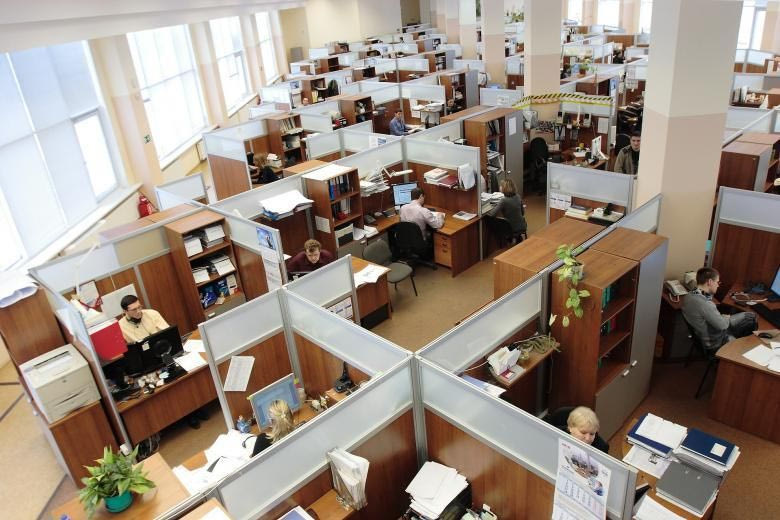 Πόσο αυξήθηκε τον τελευταίο χρόνο ο μέσος μισθός