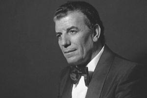 Γρηγόρης Μπιθικώτσης: Η γέφυρα που ένωνε το συναίσθημα με το κοινό