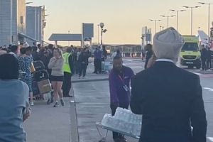 Λήξη συναγερμού στο Χίθροου: Άνοιξε ο Τερματικός Σταθμός 4