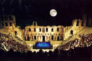 Ο «Ερωτόκριτος στον Λαβύρινθο» λίγο πριν «σιγήσει» το Ηρώδειο