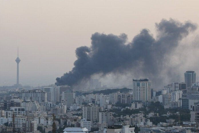 Ισραήλ: Εκκενώστε την πόλη Χοντέιντα της Υεμένης – Επίκειται νέα επίθεση στους Χούθι