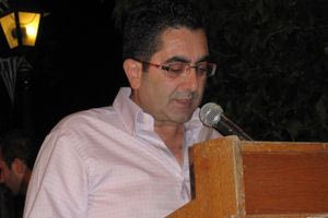 Κατάθεση ψυχής: Ο Ηρακλειώτης φιλόλογος Ζαχαρίας Κατσακός κλείνει κύκλο 38,5 χρόνων στην εκπαίδευση