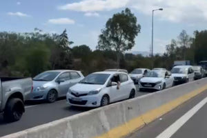 Ουρές χιλιομέτρων στον ΒΟΑΚ (βίντεο)