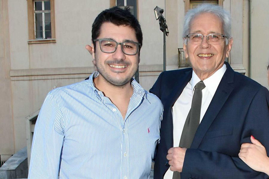 Λάμπρος Κωνσταντάρας: Μίλησε για τον πατέρα του Δημήτρη και συγκινήθηκε