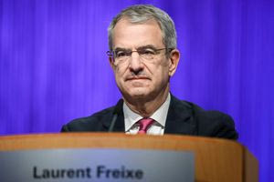 Σκάνδαλο στη Nestle: Απολύθηκε ο CEO για «μυστική ερωτική σχέση» με υφιστάμενή του