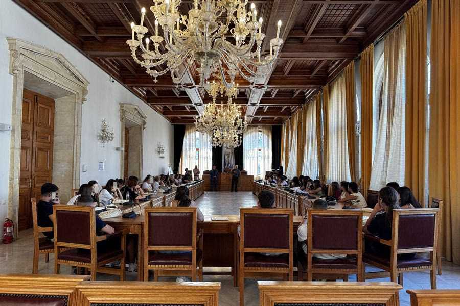 Τη Λότζια επισκέφτηκαν μαθητές από τη Λάρισα