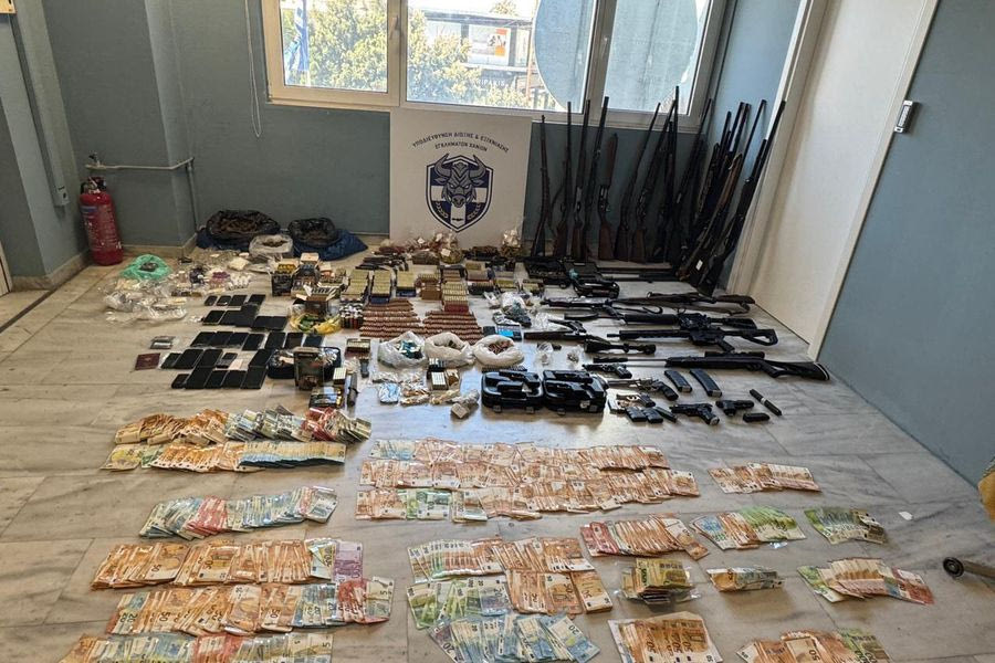 Τι αναφέρει η δικογραφία για τη μαφία των Χανίων – Οι 11 σοβαρές υποθέσεις και οι 39 street dealers που ξέπλεναν το μαύρο χρήμα