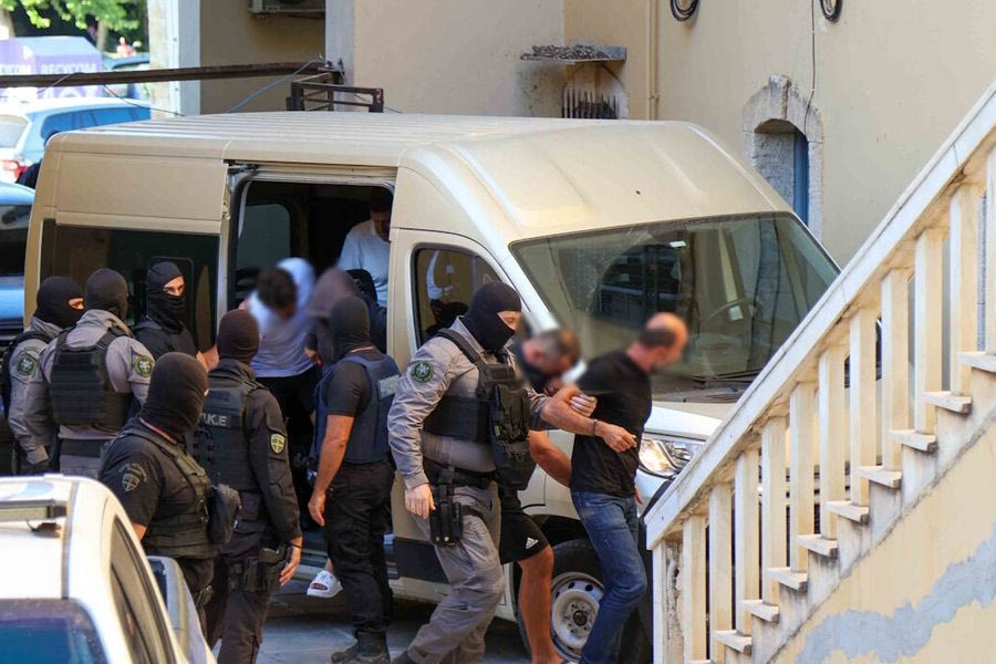 «Το κράτος θα σε πληρώσει, κατάλαβες τι λέω;» – Οι αποκαλυπτικοί διάλογοι της μαφίας της Κρήτης