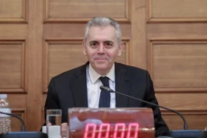 Ο Κυριάκος Μητσοτάκης προτείνει τον Μάξιμο Χαρακόπουλο για Γραμματέα της ΚΟ της ΝΔ