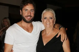 Κλειώ Μαζωνάκη: Τα πρώτα λόγια μετά το κρίσιμο χειρουργείο και η αναφορά στον τραγουδιστή