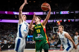 Ευρωμπάσκετ 2025: H Λιθουανία πήρε νίκη πρόκρισης κόντρα στη Φινλανδία