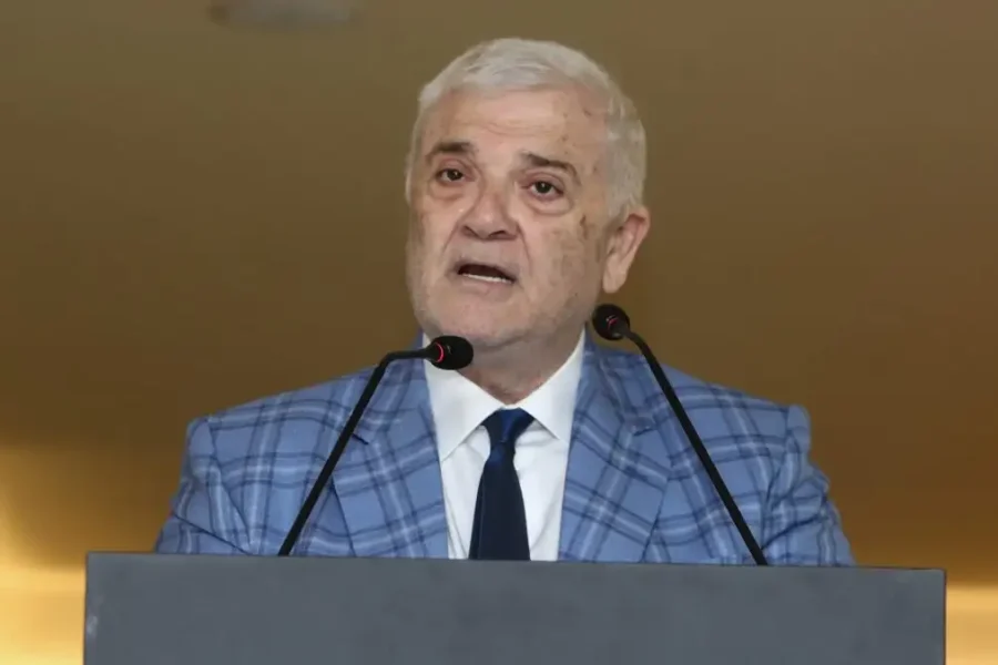 Στον Δημήτρη Μελισσανίδη η Εφημερίδα των Συντακτών – Υπεγράφη το προσύμφωνο