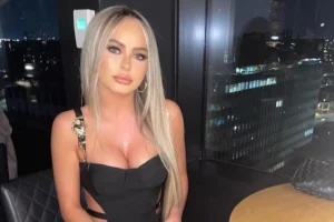 Ντουμπάι: Για κατοχή κοκαϊνης καταδικάστηκε σε ισόβια κάθειρξη Βρετανίδα φοιτήτρια