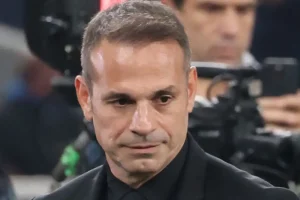 Ντέμης Νικολαΐδης: Πρώτη τηλεοπτική εμφάνιση μετά την απώλεια της συντρόφου του (vid)