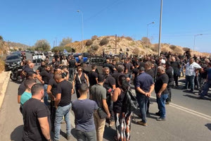 Ξανά στους δρόμους οι κτηνοτρόφοι