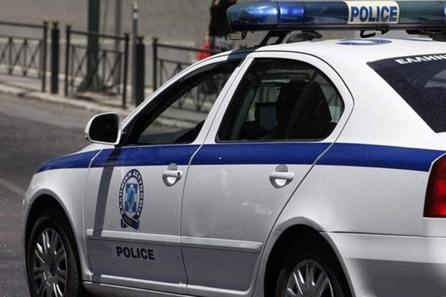 Κρυφό γκαράζ για κλεμμένα οχήματα σε αποθήκη συνεργείου στο Ηράκλειο – Συνελήφθησαν τέσσερα άτομα
