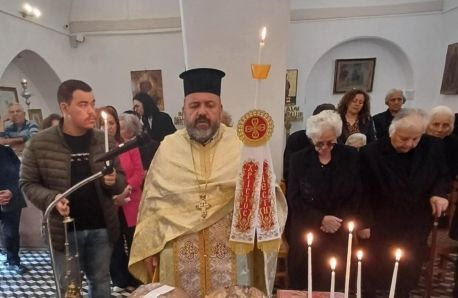 “Είχε θυσιατική αφοσίωση και βαθιά πίστη” – Η Αρχιεπισκοπή Κρήτης αποχαιρετά τον π.Γεώργιο