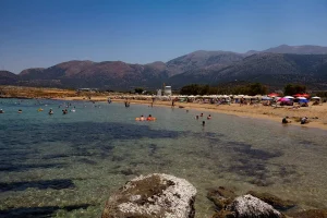 Εθελοντικός καθαρισμός στην παραλία Ποταμός στα Μάλια, για τις Ευρωπαϊκές Ημέρες Θάλασσας 2025