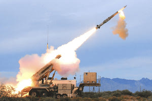 Ουκρανία: Ενέκριναν οι ΗΠΑ την αποστολή πακέτων στρατιωτικής βοήθειας