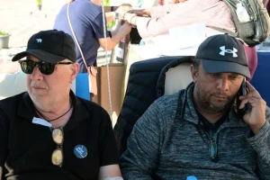 Τέμπη: Στο νοσοκομείο ο απεργός πείνας Δημήτρης Οικονομόπουλος, που συμπαραστέκεται στον Πάνο Ρούτσι