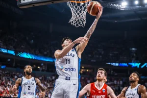 Ευρωμπάσκετ 2025: Οι Τούρκοι μπλόκαραν τον Γιάννη και η Εθνική δεν είχε απάντηση