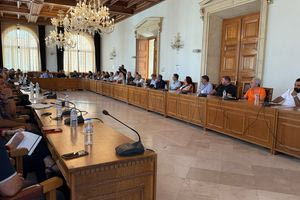 Αντιπλημμυρική περίοδος: Οι ενέργειες του Δήμου Ηρακλείου – Τι συζητήθηκε στο Συντονιστικό Πολιτικής Προστασίας (βίντεο)