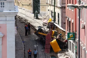 Λισαβόνα: Τα αίτια που προκάλεσαν την πολύνεκρη τραγωδία με το τελεφερίκ Gloria – Έσπασε καλώδιο, αναφέρει έκθεση