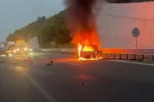 Τροχαίο δυστύχημα στην Ολυμπία Οδό: Επί 1 χλμ οδηγούσε ανάποδα η 70χρονη – Πώς μπήκε στο αντίθετο ρεύμα