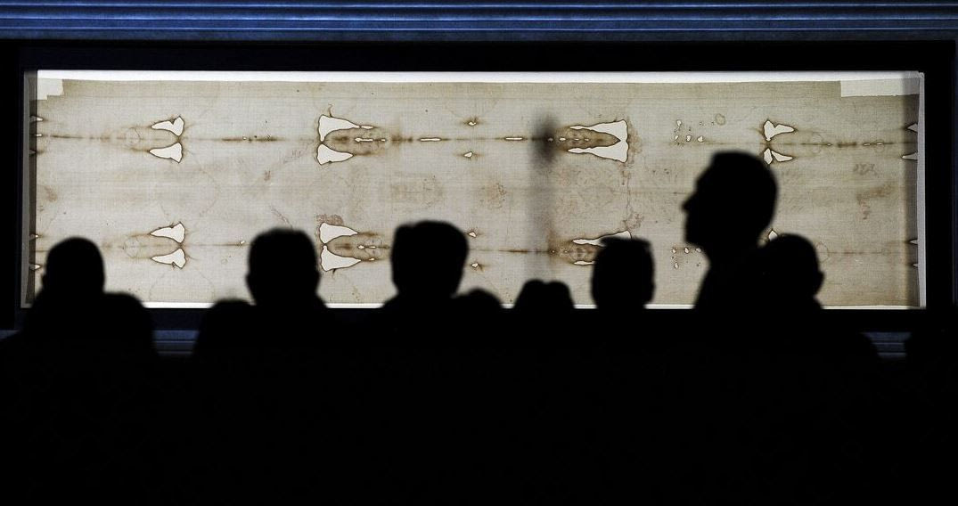 Ερευνητές εντόπισαν το παλαιότερο γραπτό που υποστηρίζει ότι η Ιερά Σινδόνη είναι ψεύτικη