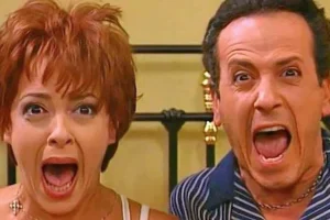 Τα 5,2 Ρίχτερ «ξύπνησαν» μνήμες του ‘99 και το ποστ της Ράντου τις ατάκες του «Κων/νου και Ελένης»