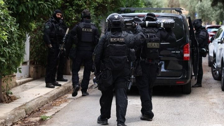Εντυπωσιακή επίδειξη ανδρών της ΕΚΑΜ στην 89η ΔΕΘ