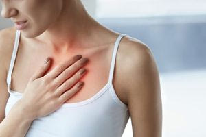 Γυναίκες: Ακόμα και ανεπαίσθητα συμπτώματα μπορεί να κρύβουν καρδιακή προσβολή