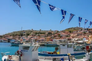 ΥΠΟΙΚ: Μείωση ΦΠΑ και σταδιακή κατάργηση ΕΝΦΙΑ στα ακριτικά νησιά