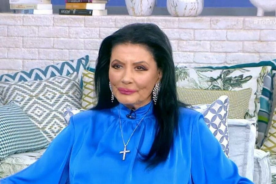 Ζωζώ Σαπουντζάκη: Ενοχλημένη από τις φήμες ότι είναι κατάκοιτη