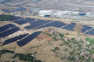 Όμιλος ΔΕΗ: Στο 90% η κατασκευή των φωτοβολταϊκών ισχύος 2,13 GW στη Δυτική Μακεδονία