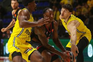 Ευρωλίγκα: Επική ανατροπή του Ολυμπιακού στο Βελιγράδι κόντρα στη Μακάμπι