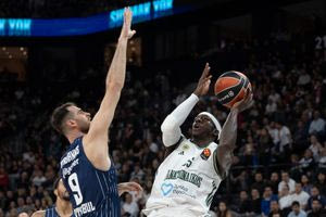 Ευρωλίγκα: Άλωσε την Πόλη ο Παναθηναϊκός και έπιασε κορυφή