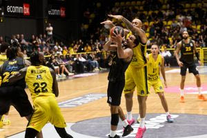 GBL: Έσπασαν καρδιές στο Μαρούσι – Ιστορική νίκη για τη Μύκονο