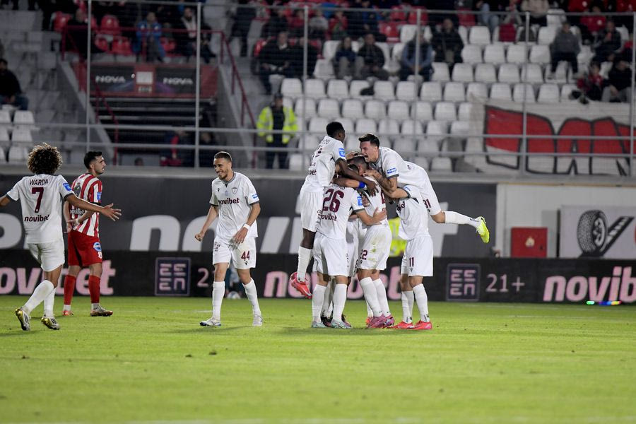 Super League: Στις Σέρρες έσπασε το ρόδι η Λάρισα