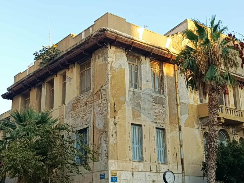 Κτίριο στο κέντρο του Ηρακλείου που θα μπορούσε να είναι … στολίδι! (φωτογραφίες)