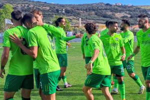 Γ’ Εθνική: Ξέσπασε στον Αίαντα ο Γιούχτας – Ηττα του ΠΟΑ από τον πρωτοπόρο Σαρωνικό