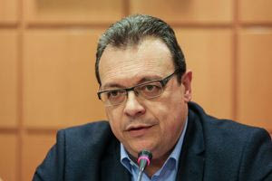 Κοινό νομοσχέδιο ΣΥΡΙΖΑ, ΠΑΣΟΚ και Νέας Αριστεράς προτείνει ο Φάμελλος για το αγροτικό