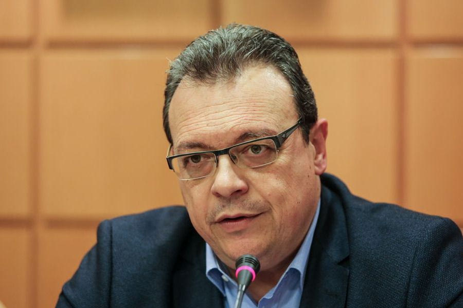 Κοινό νομοσχέδιο ΣΥΡΙΖΑ, ΠΑΣΟΚ και Νέας Αριστεράς προτείνει ο Φάμελλος για το αγροτικό