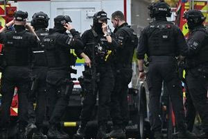 Μάντσεστερ: Επίθεση με μαχαίρι σε συναγωγή