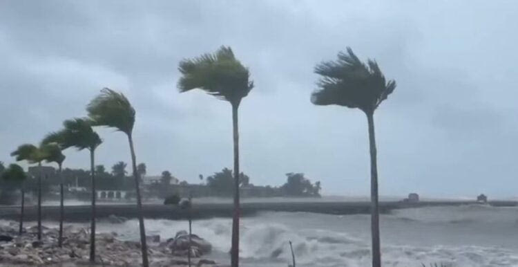 Αϊτή: Δέκα άνθρωποι, τουλάχιστον, έχασαν τη ζωή τους από τον τυφώνα Μελίσσα