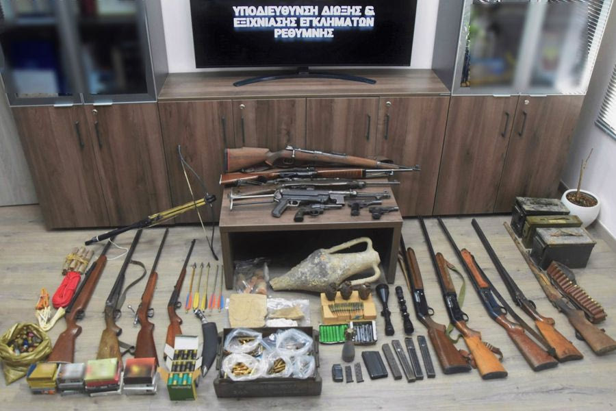 Ρέθυμνο: Μίνι-οπλοστάσιο στην κατοχή 77χρονου (ΦΩΤΟ)