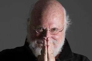 Ο Αλέξης Καλοκαιρινός για τον «Νιόνιο»: «Σήμερα ο Σαββόπουλος μας συντροφεύει»