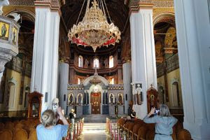 ΦΩΤΟ: Παρελθόν οι σκαλωσιές από το εσωτερικό του Αγίου Μηνά