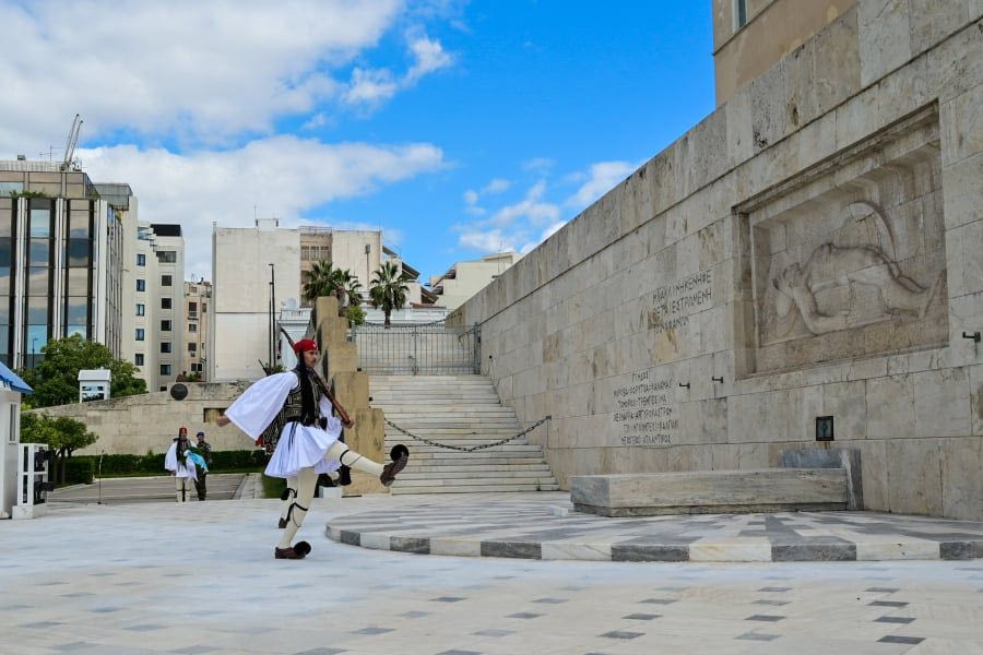 Βουλή: Την επόμενη Τρίτη προγραμματίζεται η ψήφιση της τροπολογίας για τον Άγνωστο Στρατιώτη